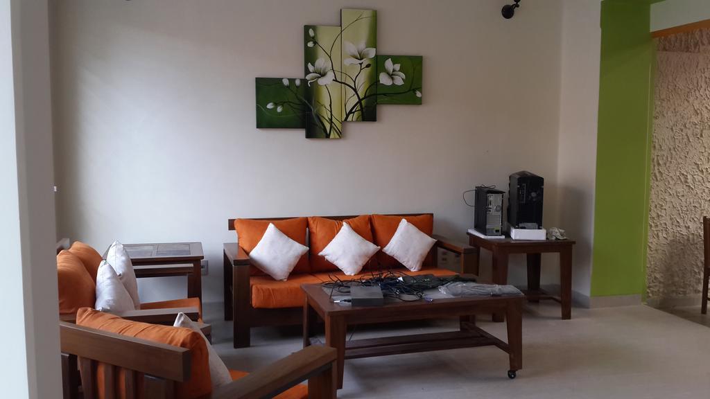 Hotel Mitru - טריחה מראה חיצוני תמונה